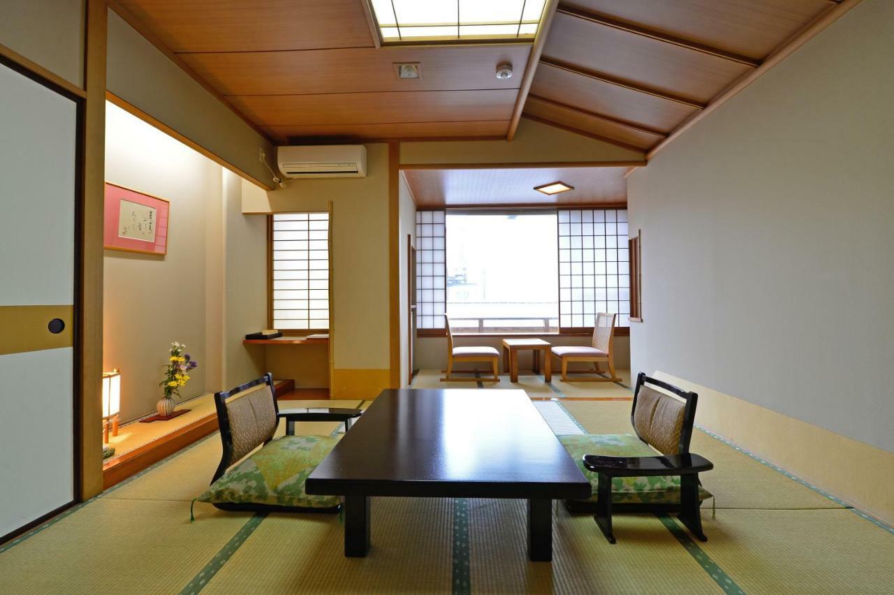 Osakaya Ryokan Kusatsu  Extérieur photo