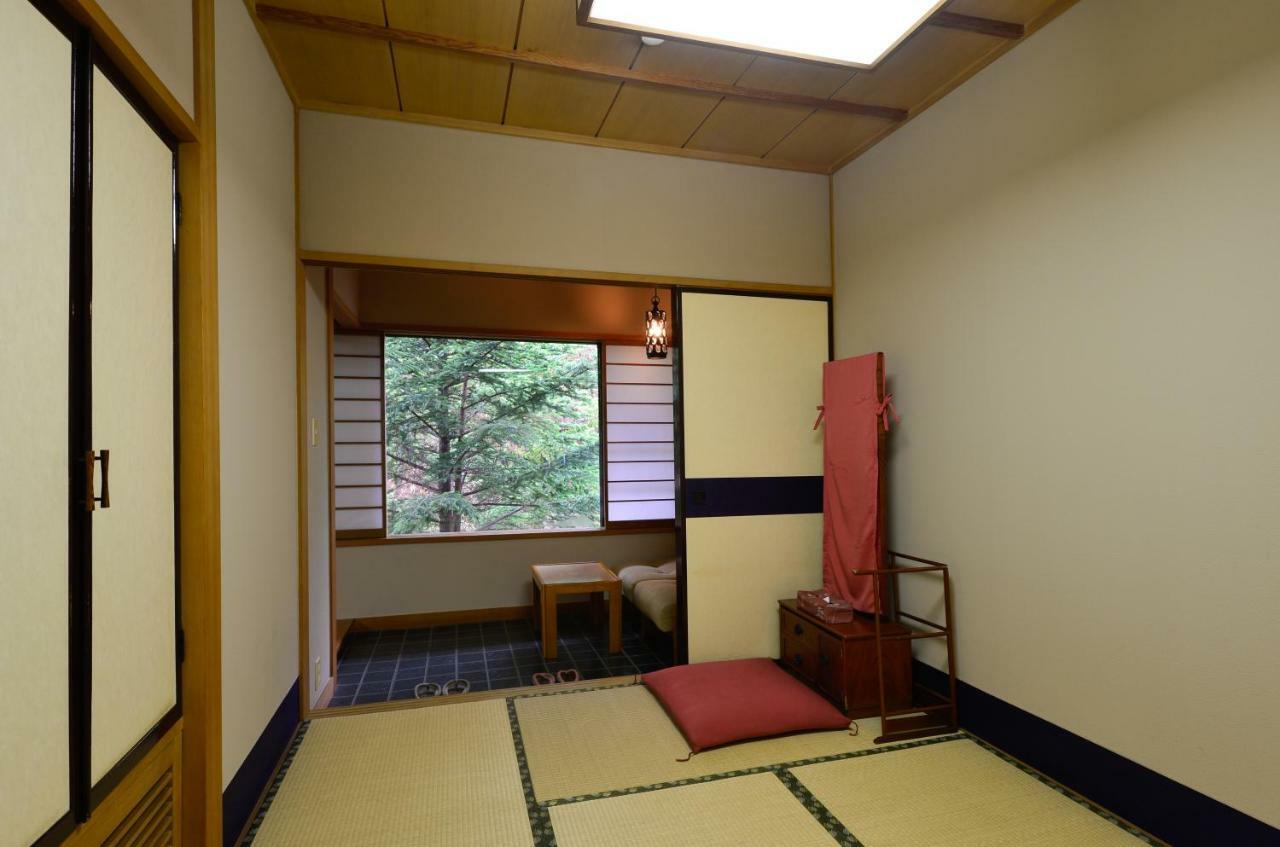 Osakaya Ryokan Kusatsu  Extérieur photo