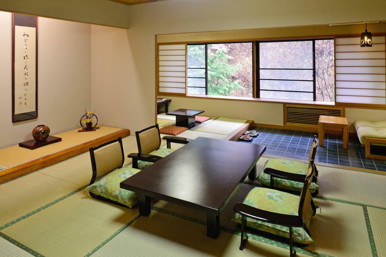 Osakaya Ryokan Kusatsu  Extérieur photo