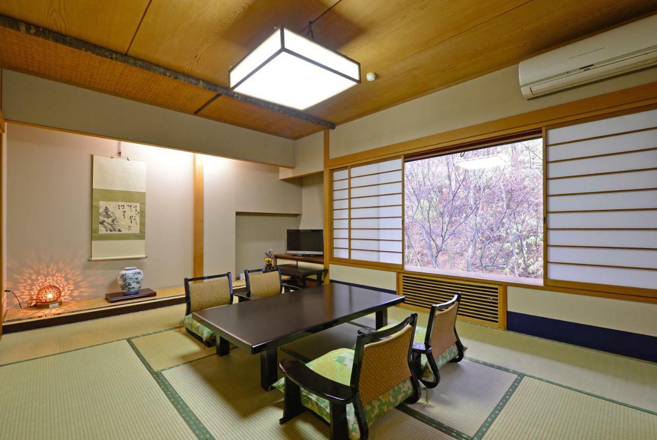 Osakaya Ryokan Kusatsu  Extérieur photo